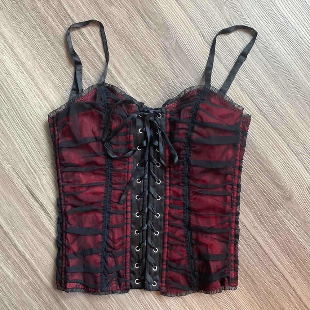 Gorgeous silk lace-up corset with built-in bra